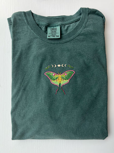 Luna Moth Tee (SIZE XL)