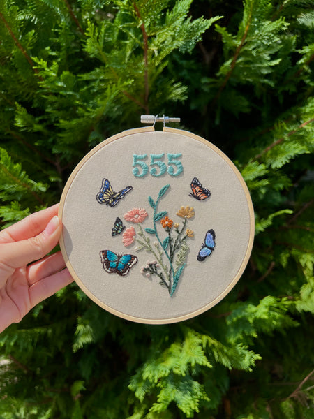 555 Butterfly Hoop